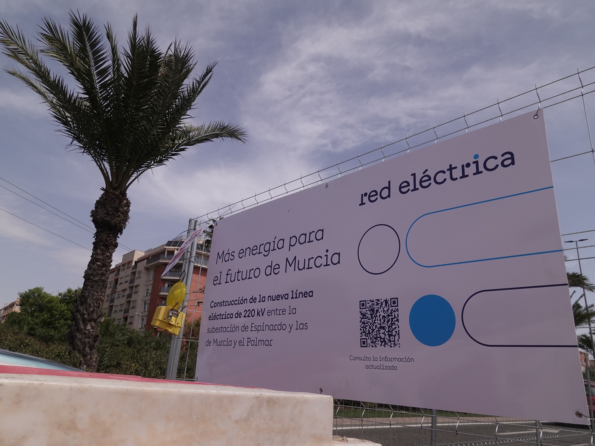 Red Eléctrica takes advantage of the summer break to speed up the construction of the new Espinardo power line in the city of Murcia