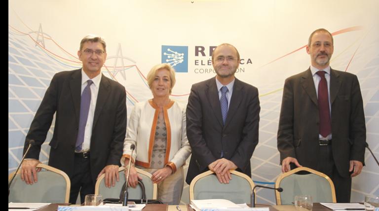 Rueda de prensa previa a la Junta General de Accionistas 2010 De izqda a dcha: Alberto Carbajo, Esther Rituerto, Luis Atienza y Carlos Collantes
