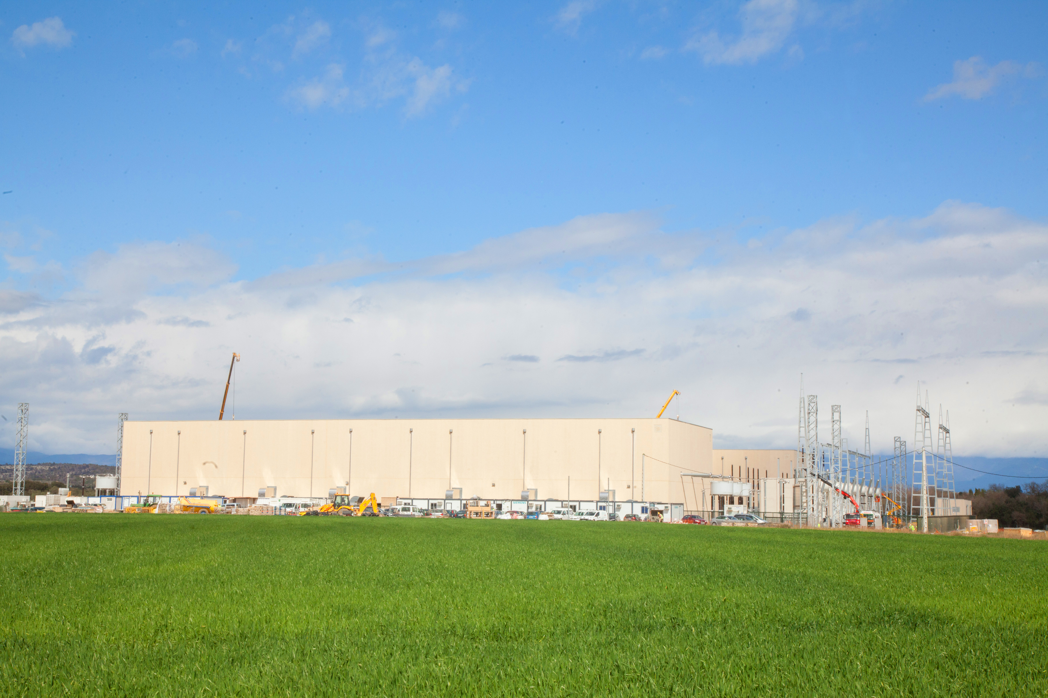Santa Llogaia converter station. alt