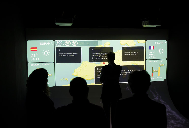 Underwater interconnections Red Eléctrica invites you to participate, experiment and discover electricity and understand the electricity supply process.