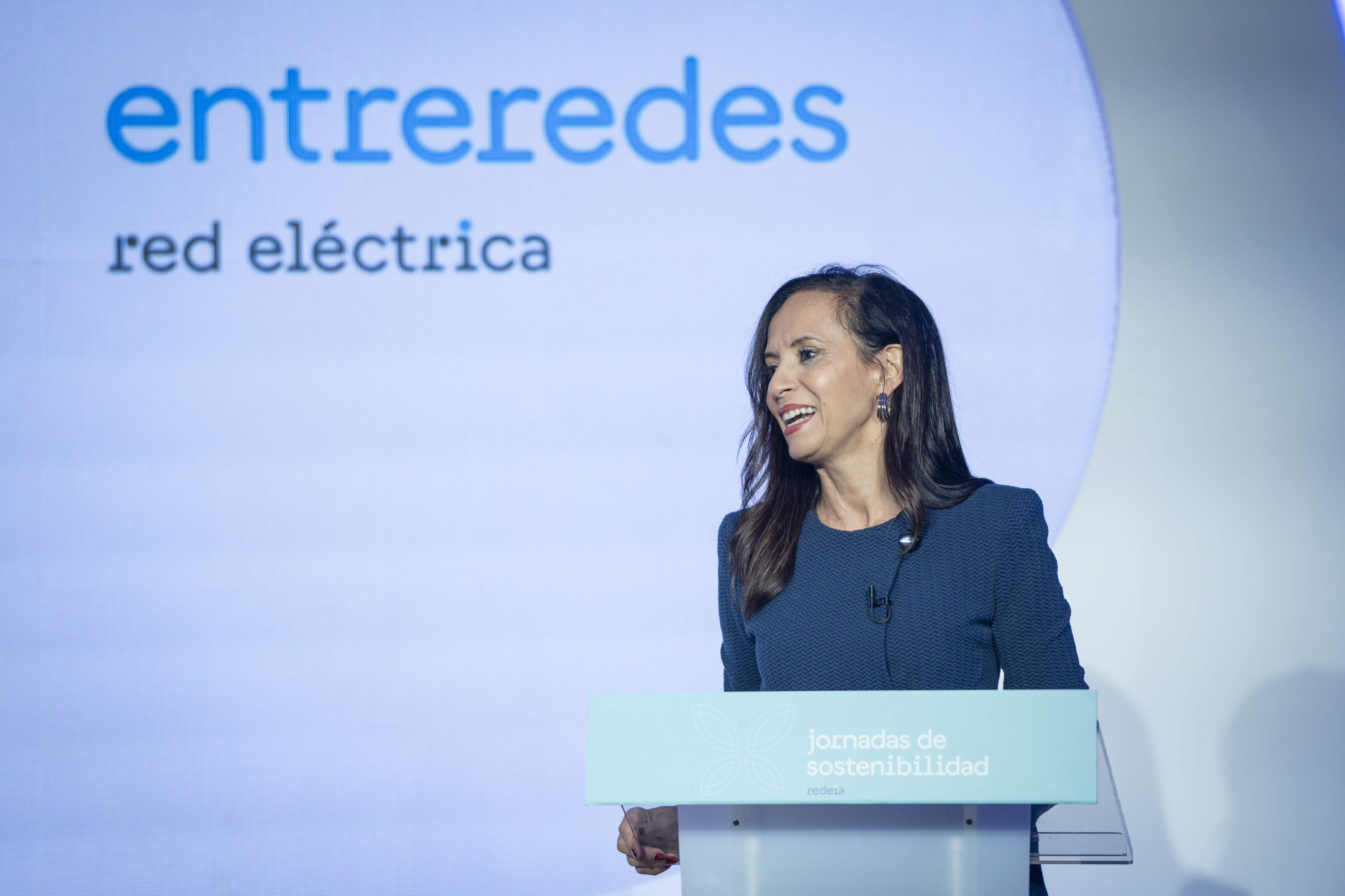 Apertura a cargo de Beatriz Corredor. La presidenta de Redeia, en un momento de la ceremonia de entrega de premios.