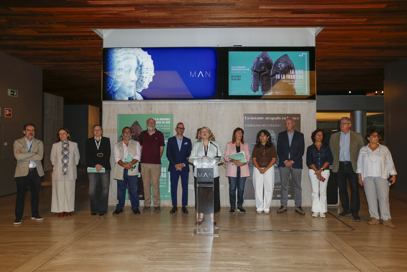 El delegado de Redeia en Aragón, Ignacio Lallana, participa en la inauguración de la muestra ‘La vida en la frontera. Hallazgos del Castillo de Monreal de Ariza’