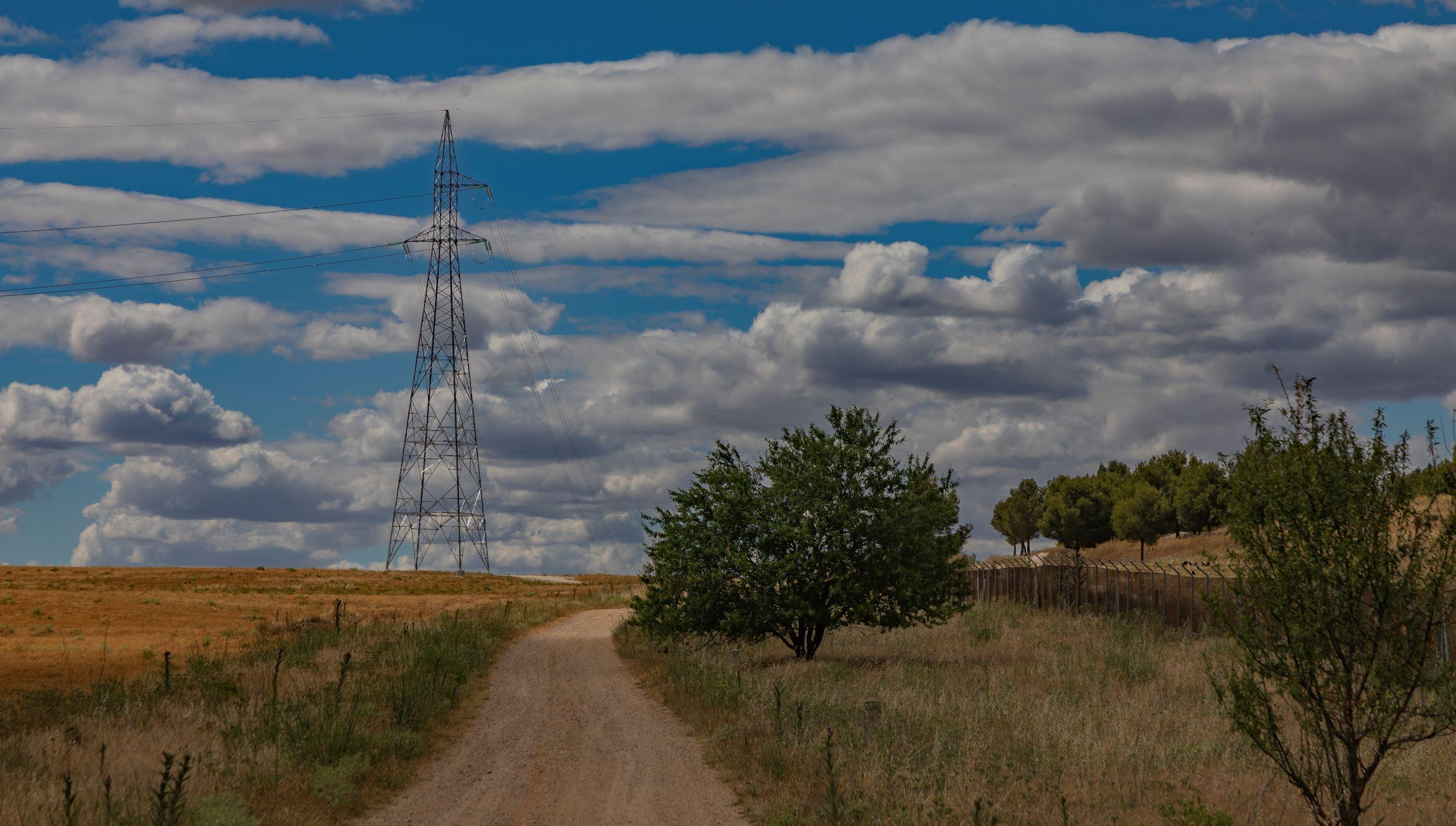 Red Eléctrica pone en servicio la nueva línea Mudarra – Renedo para reforzar la seguridad y la calidad de suministro en las provincias de Palencia y Valladolid