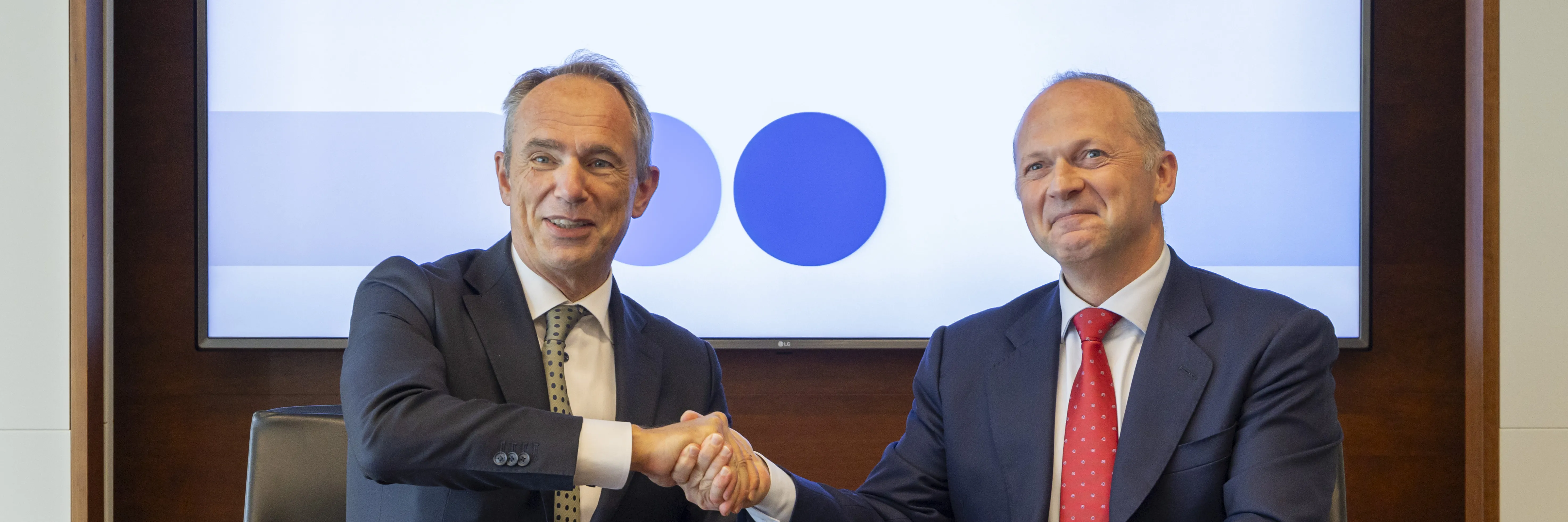 Firma financiación Salto de Chira BEI y Red Eléctrica