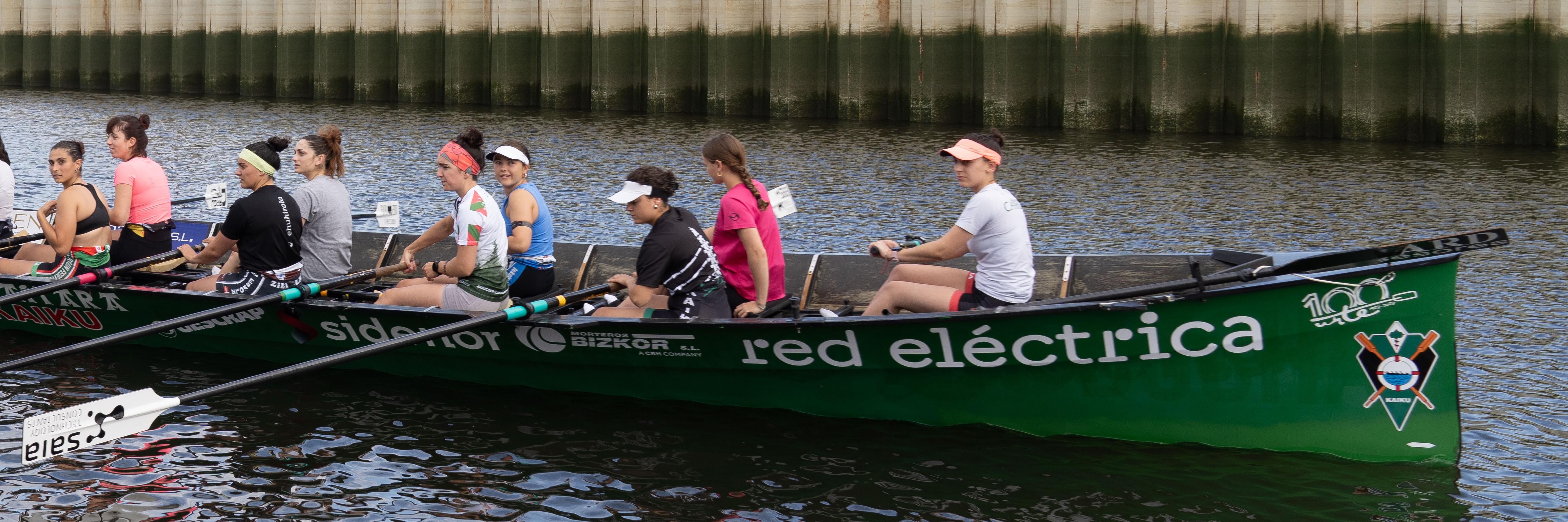 Red Eléctrica sponsors women’s rowing at the Kaiku Rowing Sport Club in 2025