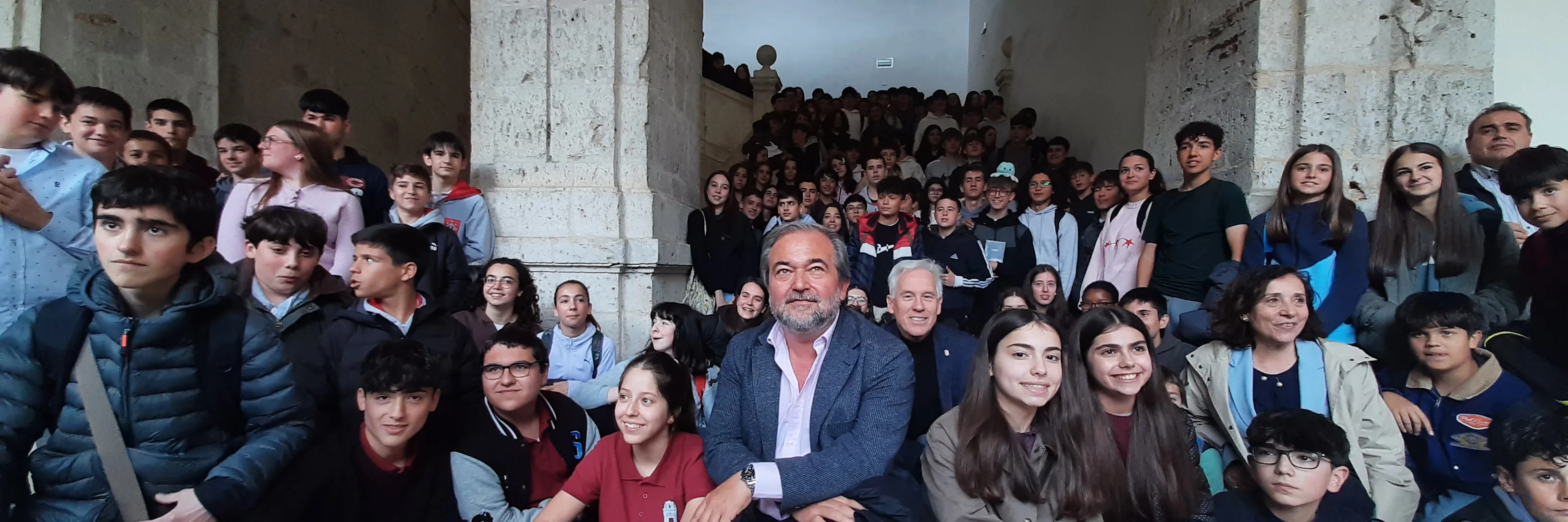 Más de 12.000 alumnos de ESO de 59 centros de Castilla y León han participado en la fase autonómica de este certamen, en el que se compite por ganar a Entreredes, un juego creado por Red Eléctrica para explicar la red de transporte de energía eléctrica a los más jóvenes.