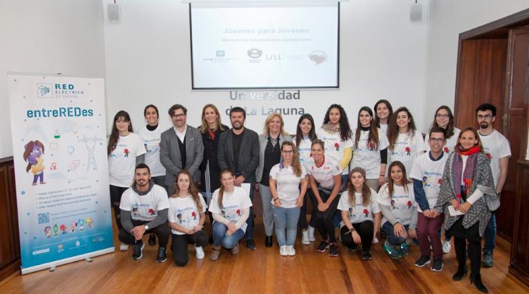Presentation of the ‘Youth to Youth’ project at the University of La Laguna, in Tenerife.