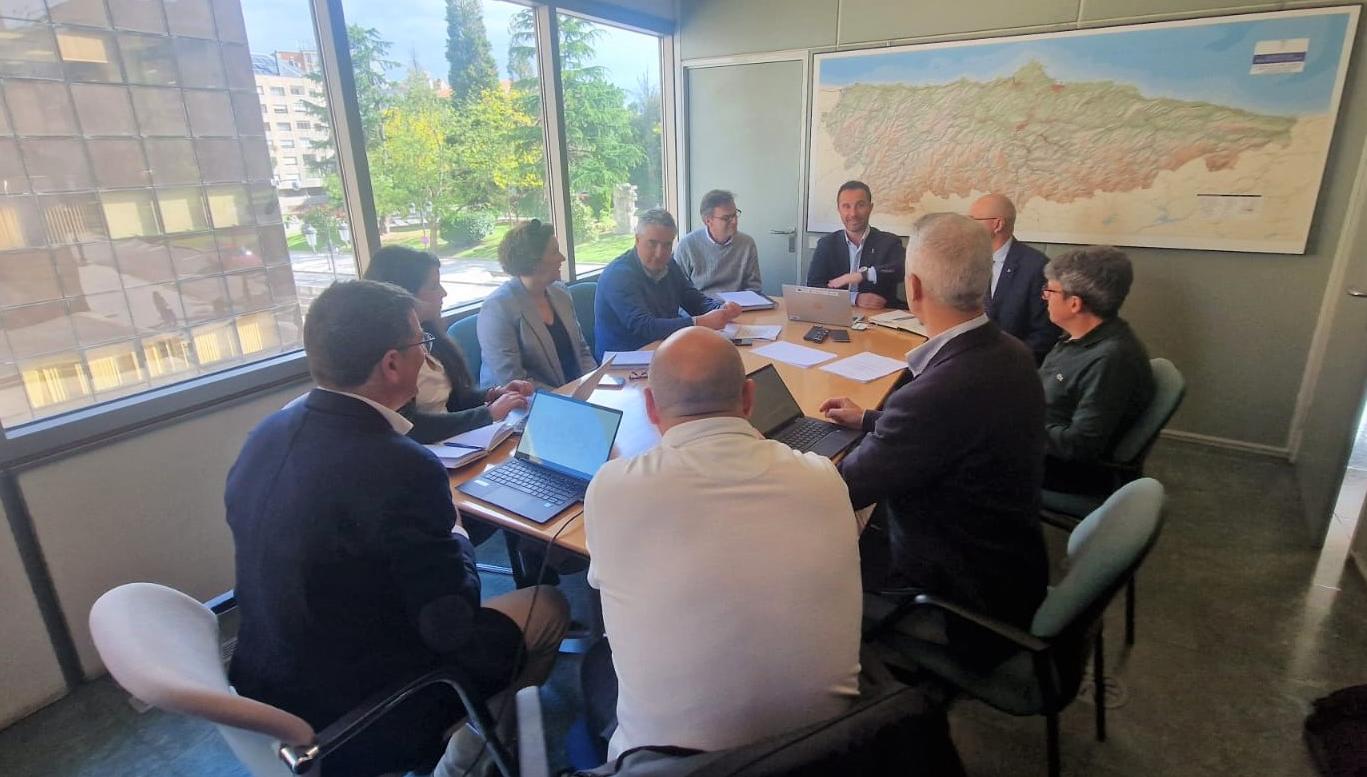 Government of the Principality of Asturias and Red Eléctrica held a work meetin about fire prevention