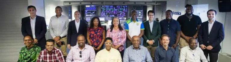 Ministros de Energía de países del Caribe visitan el Centro de Control Eléctrico de Red Eléctrica en las Illes Balears.