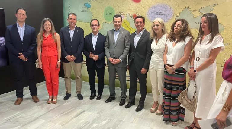 Autoridades inauguran el Museo de la Cultura Argárica en Antas (Almería).