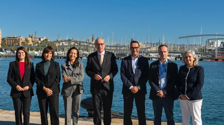 La presidenta de Redeia, Beatriz Corredor, visitó el Port de Barcelona y pudo conocer de primera mano proyectos como la implementación del Plan Nexigen.