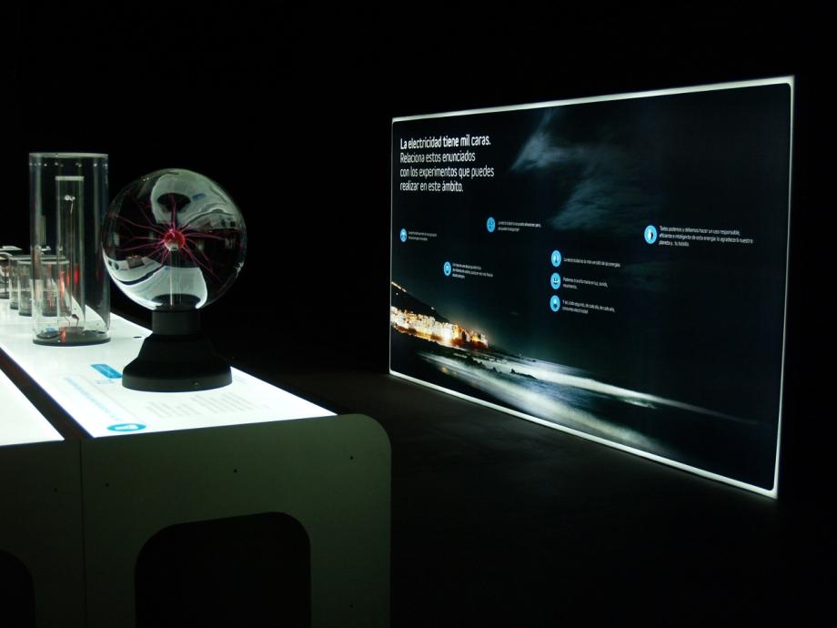 Entrada a la exposición.