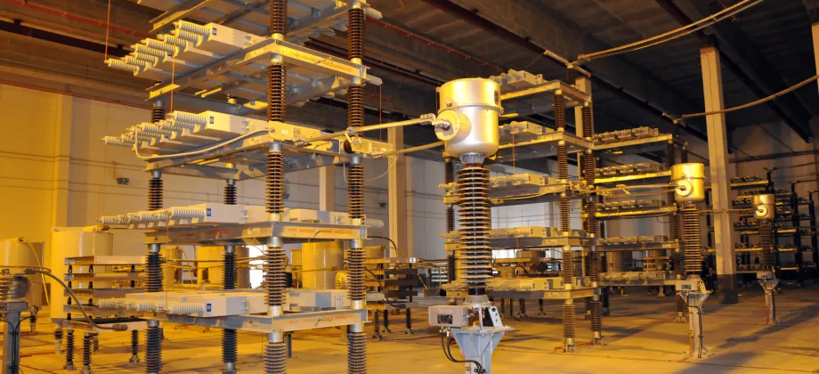 Interior de la estación conversora de Santa Ponsa (Mallorca).