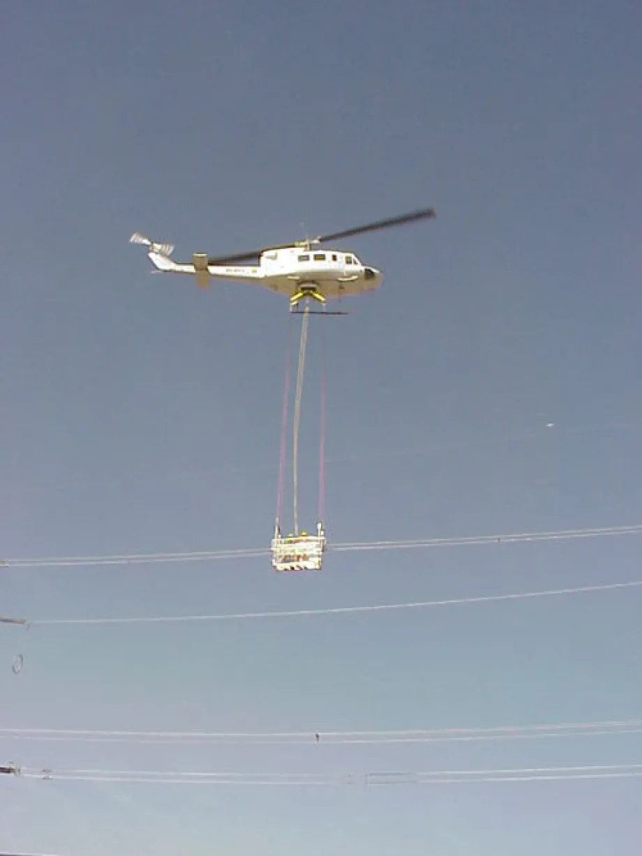 Trabajos de mantenimiento desde barquilla