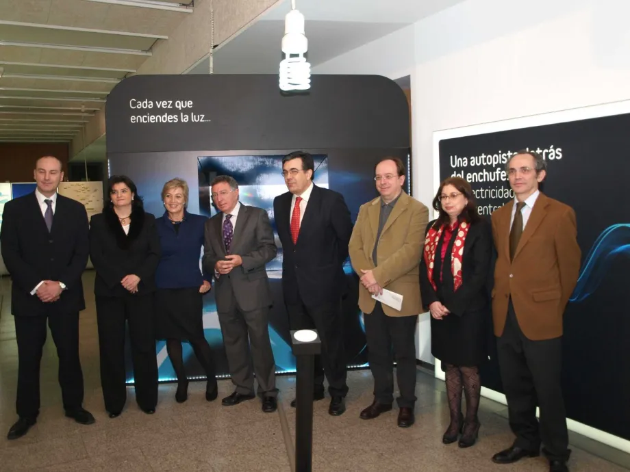 Presencia de autoridades en la inauguración.