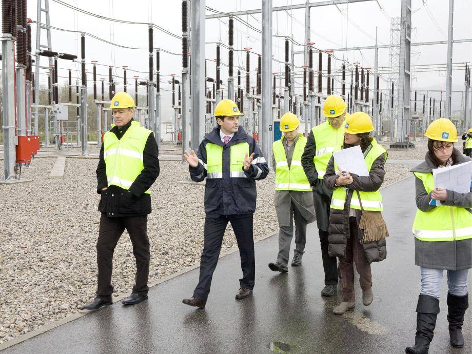 Inauguración subestación de Penagos Momento de la visita a las instalaciones