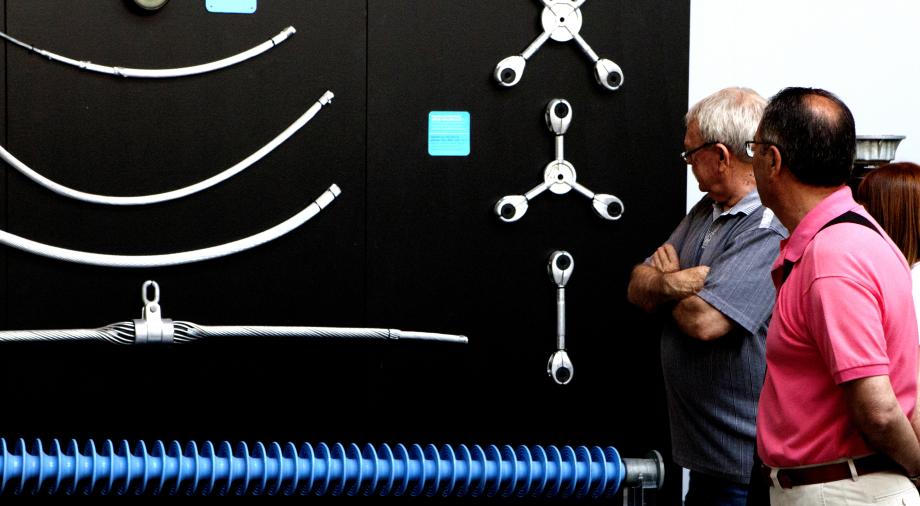 Sigue conectado: aparamenta eléctrica.