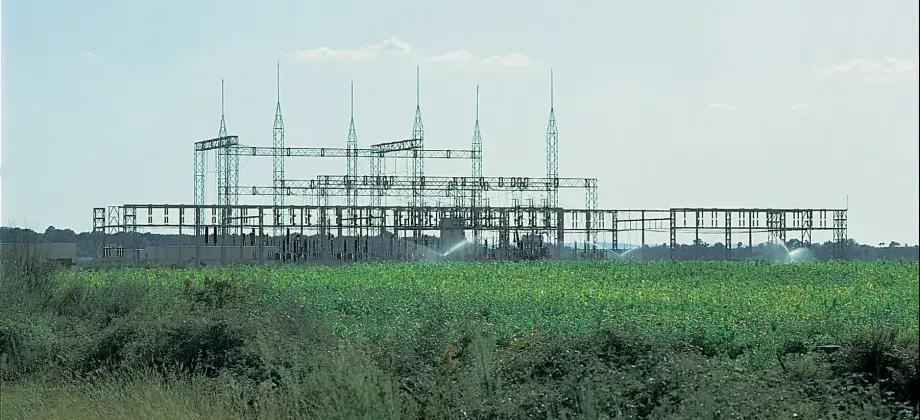 Subestación alt
