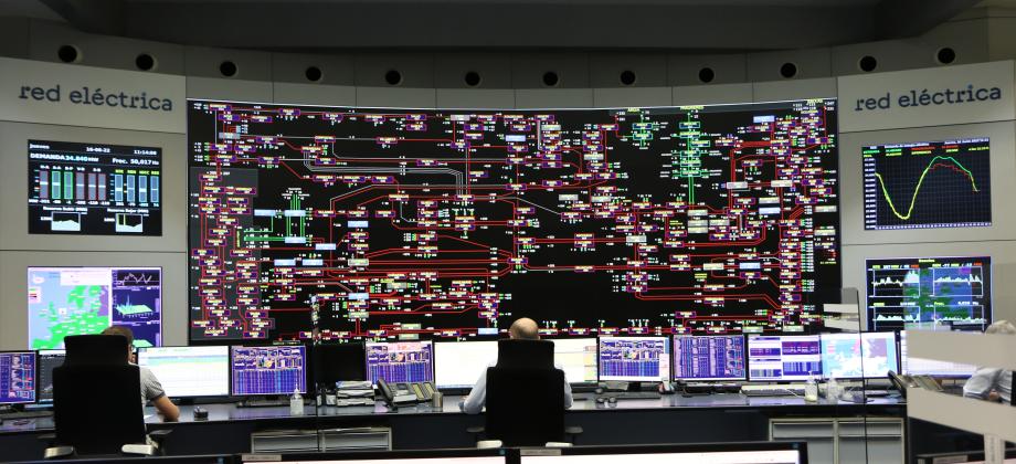 Red Eléctrica's Electric Control Center (Cecoel). Red Eléctrica's Electric Control Center (Cecoel).