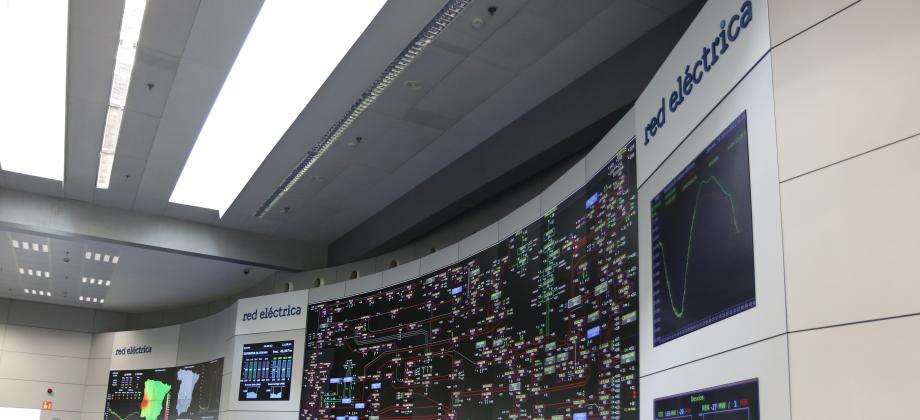 Red Eléctrica's Electric Control Center (Cecoel). Red Eléctrica's Electric Control Center (Cecoel).