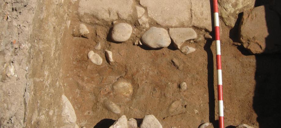 Excavación en el yacimiento de Los Villares, Isturgi