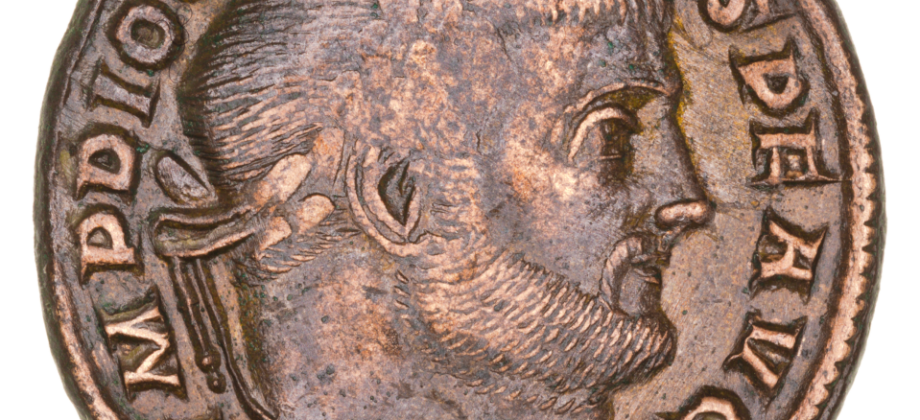 Moneda. Diocleciano (anverso) Hacia 301 d.C. Créditos: Junta de Andalucía. Consejería de Cultura y Deporte.