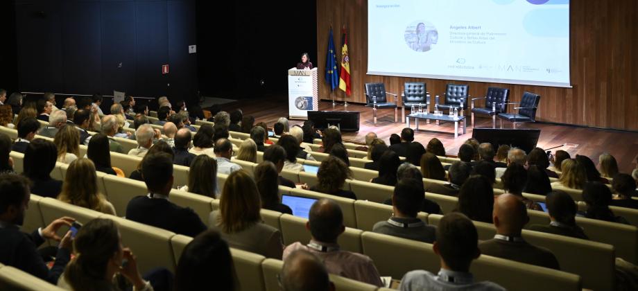 More than 250 representatives of administrations, institutions, companies and archaeological experts took part in the Cultural Heritage and Energy Transition Conference held on 24th and 25th of April at the National Archaeological Museum. Red Eléctrica has uncovered 40 discoveries in the development of its infrastructures in recent years.