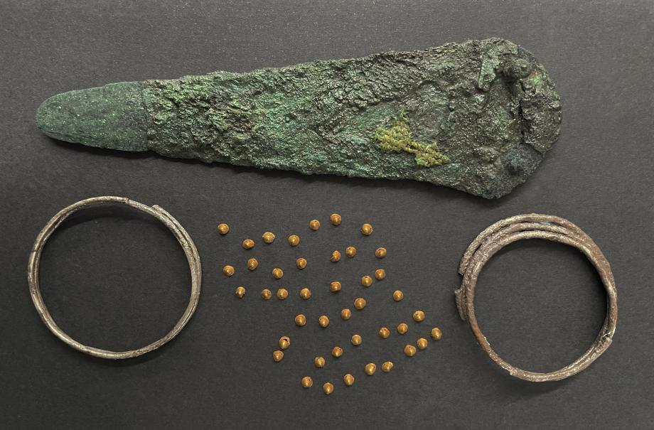 Ajuar de San Antón (Orihuela, Alicante)