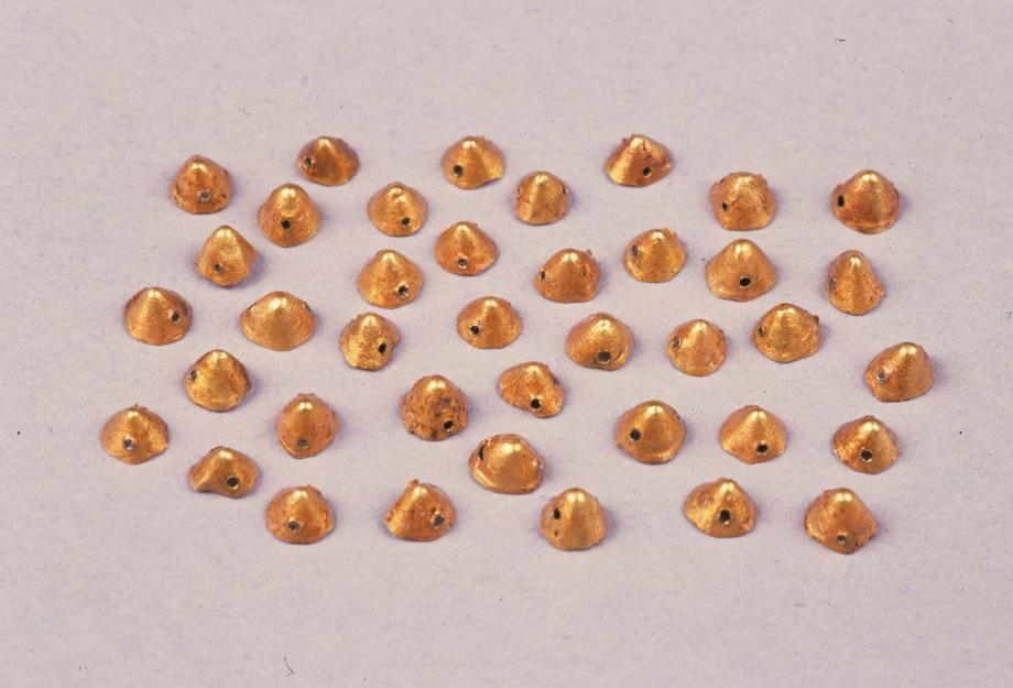 Conos de oro de San Antón